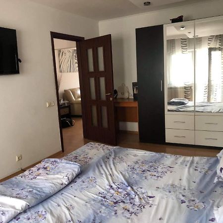 Appartement Apartament à Râmnicu Vâlcea Extérieur photo